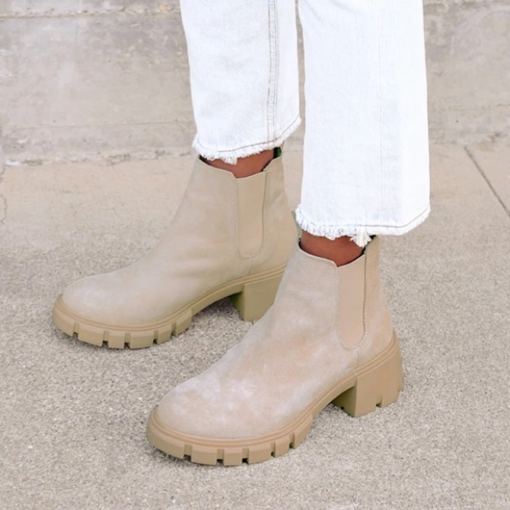 Steve Madden Tan Suede Ankle Boots - Picture 1 of 11